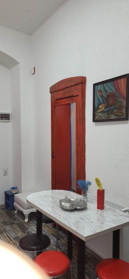 4 Chocolate Apartments In Old Tbilisi Ngoại thất bức ảnh