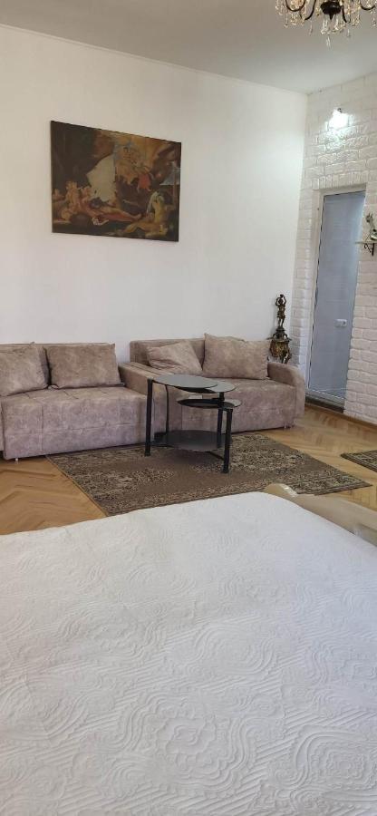 4 Chocolate Apartments In Old Tbilisi Ngoại thất bức ảnh