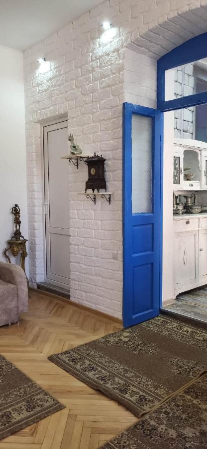 4 Chocolate Apartments In Old Tbilisi Ngoại thất bức ảnh